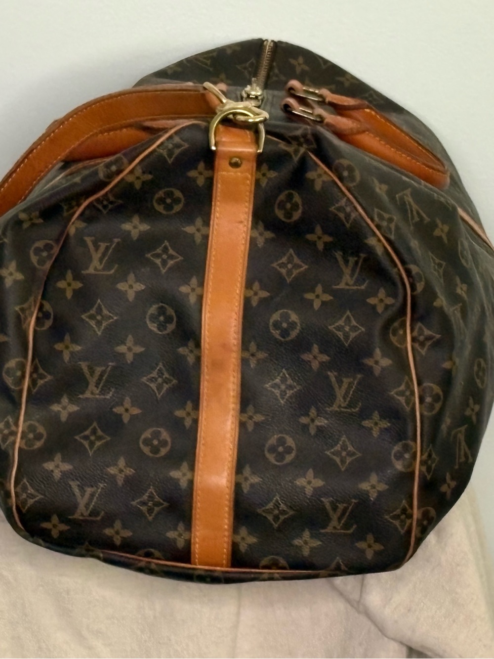1990s Louis Vuitton Keepall 55 - Picture 4 of 16